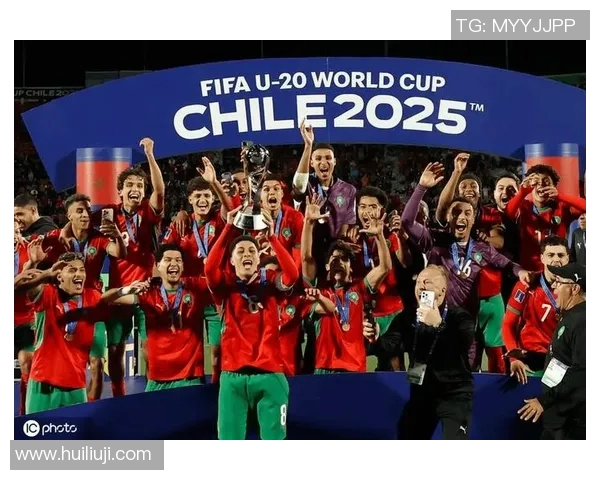 国际足联俱乐部世界杯阿拉胡埃伦斯队鲁伊斯头球